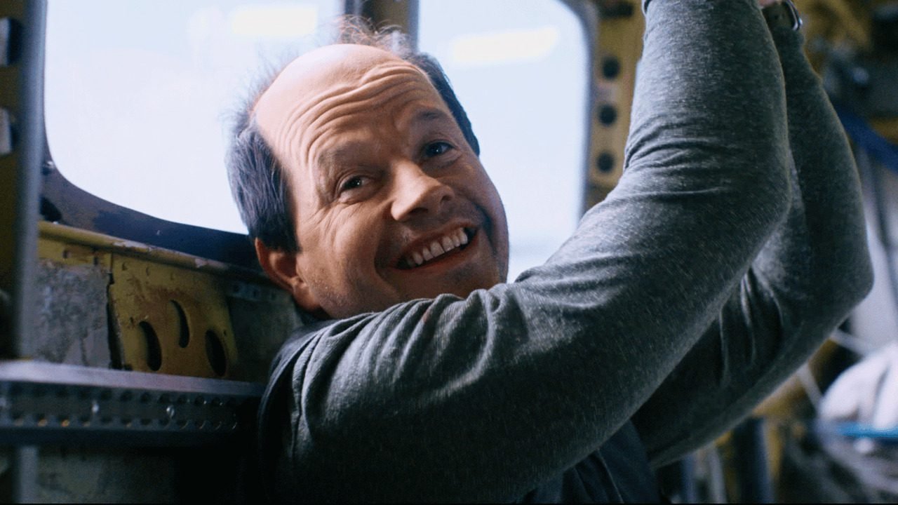 Flight Risk 2025 Movie Review